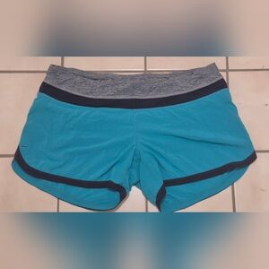 Lululemon Groovy Run Short – Blue / Inkwell / Heathered Grey – Size 8